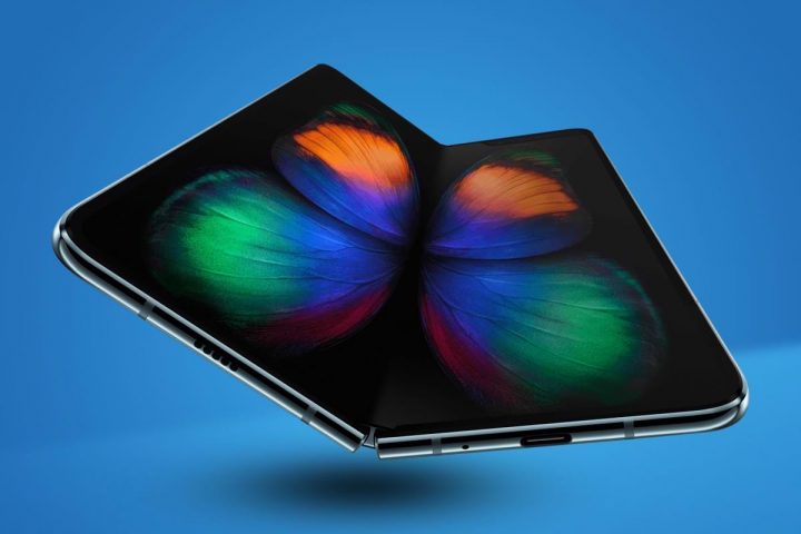 Samsung Galaxy Fold Will Hit The Stores This Holiday Season
